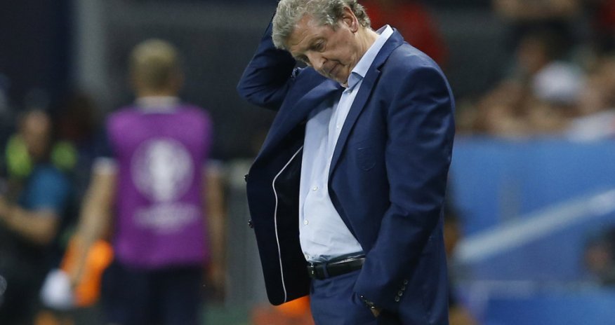 Roy Hodgson resigns after England lose to Iceland