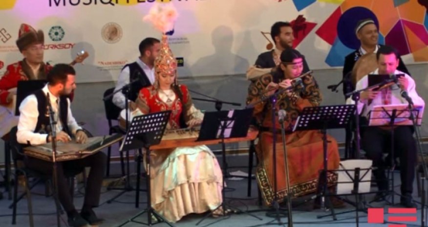 Şəkidə “İpək Yolu” Beynəlxalq Musiqi Festivalı başladı