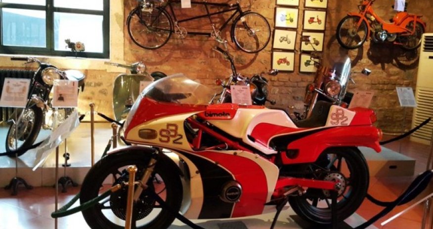 Rahmi Koç sənaye muzeyinin motosiklları- FOTO