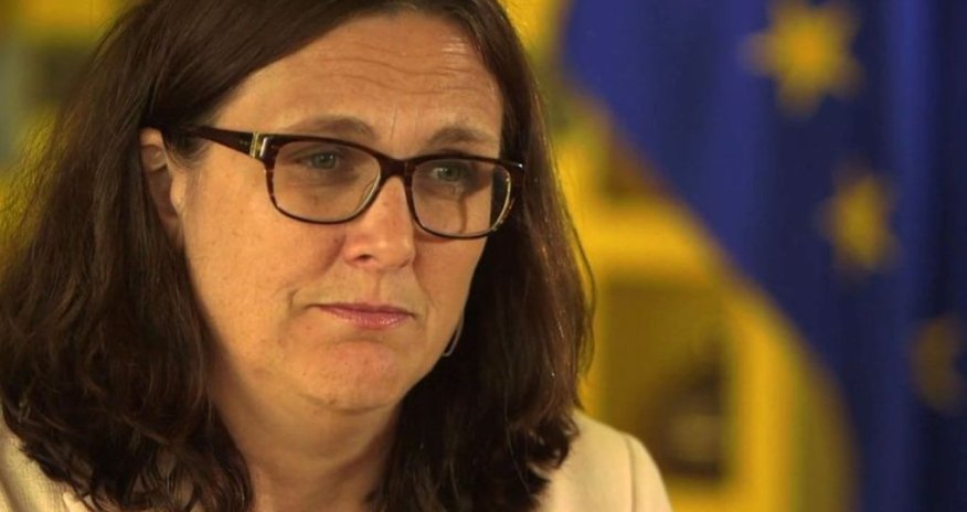 EU Trade Commissioner: No trade talks until full Brexit