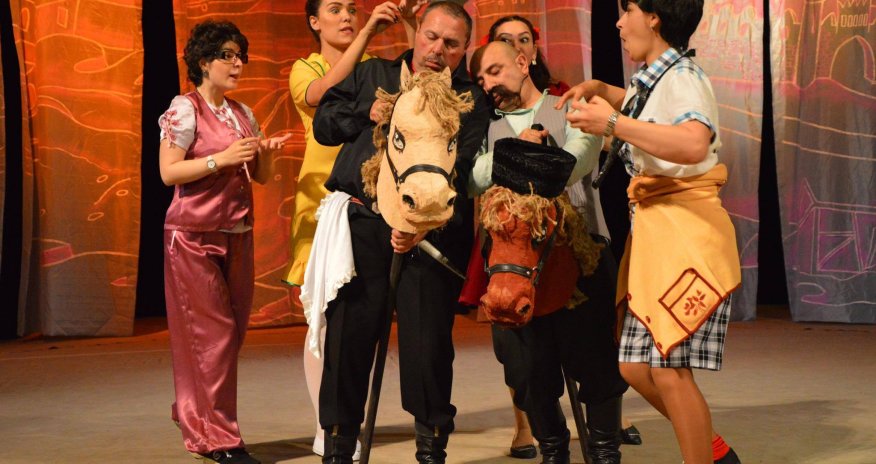 Gənc Tamaşaçılar Teatrının Rusiyadan qonaqları var - FOTOLAR