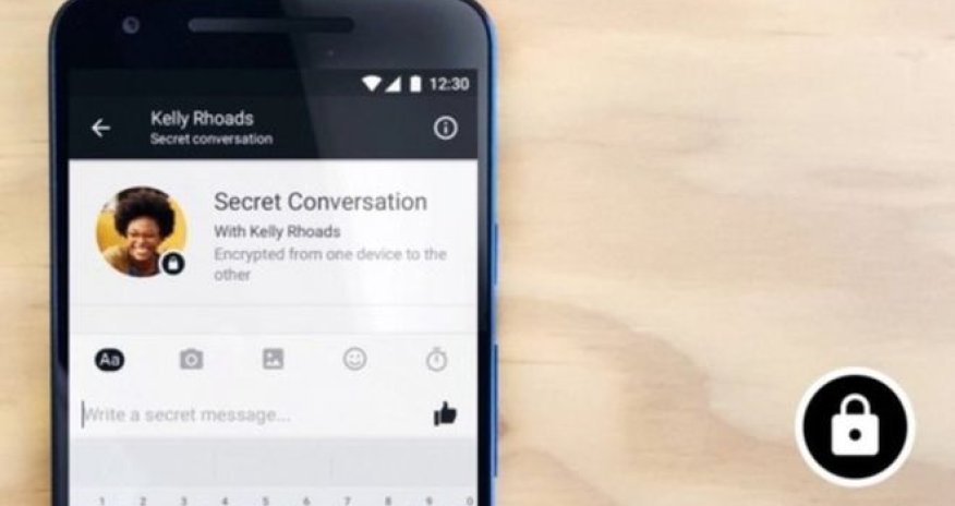 Facebook tests 'secret message' service