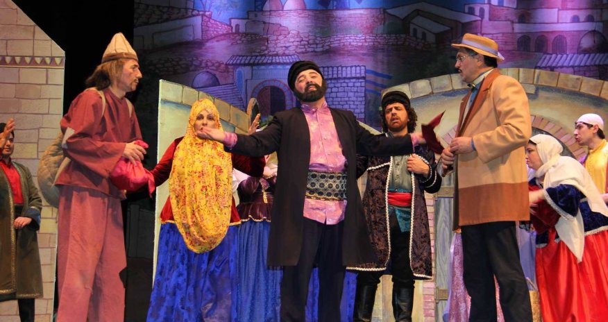 Musiqili Teatr mövsümə “O olmasın, bu olsun”la yekun vuracaq