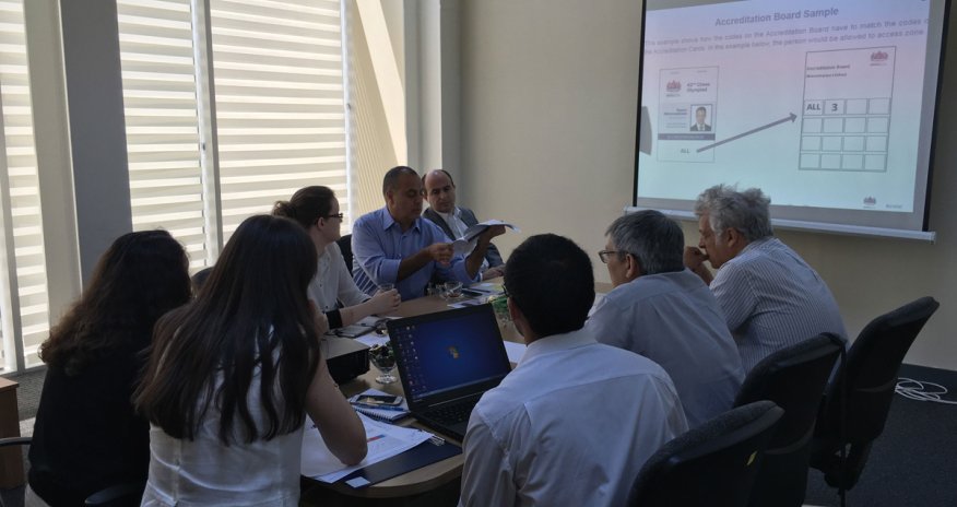 FİDE rəsmiləri Bakıda