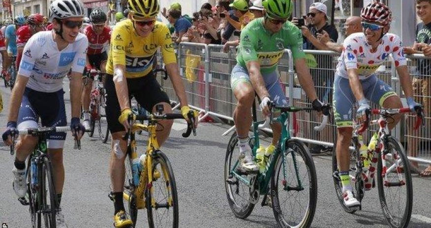 Tour de France 2016: Chris Froome completes third race victory