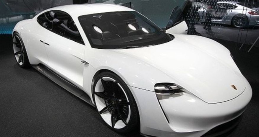 Porsche hiring for electric car project