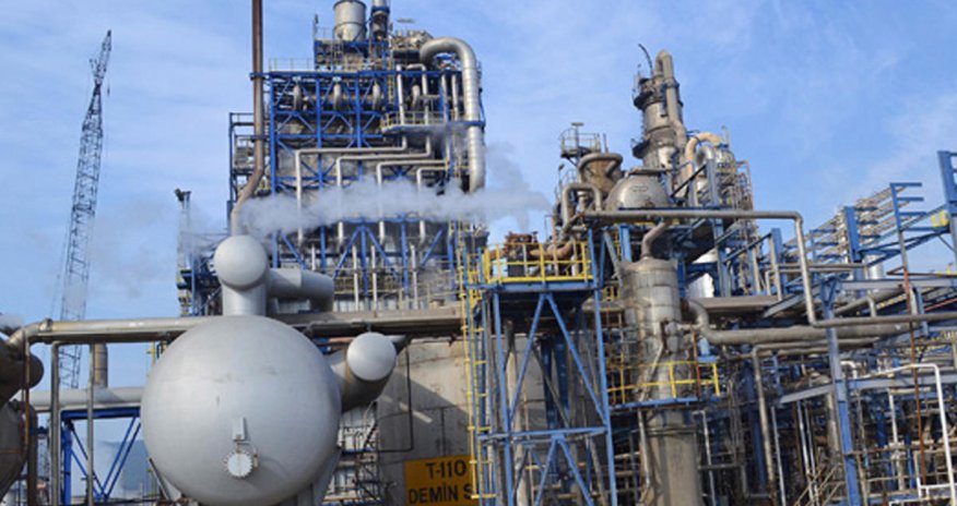 Azerbaijan allocates nearly $850M for refinery construction