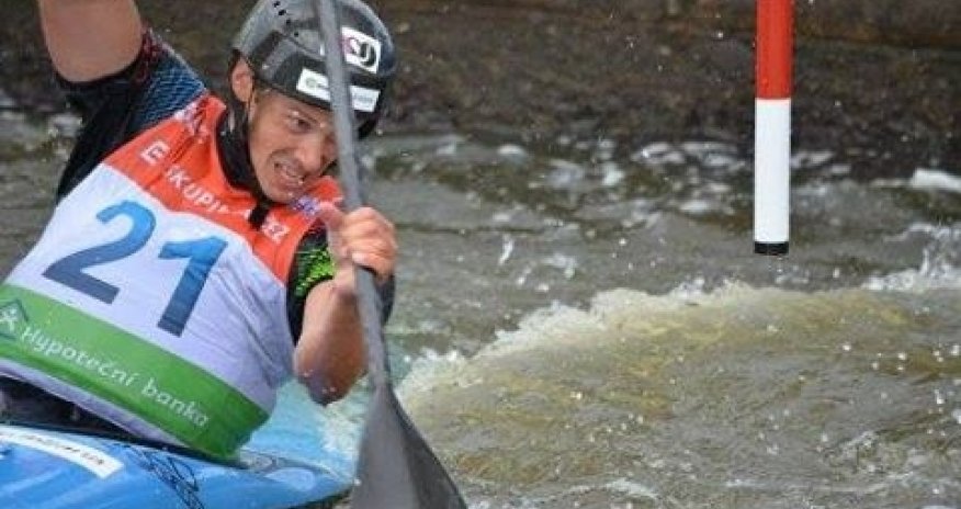 Азербайджан вышел в полуфинал 