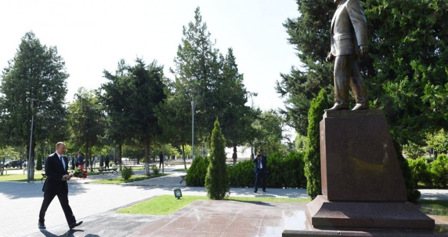 İlham Əliyev Qəbələ rayonunda səfərdədir