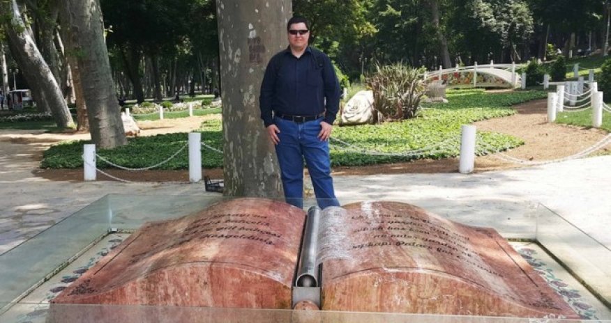 İstanbulun mərkəzində cənnət guşəsi - FOTOLAR