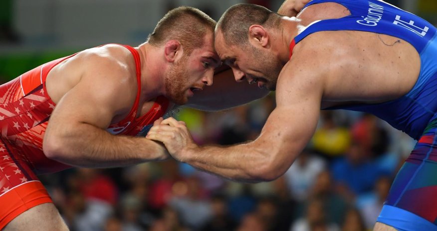 Azerbaijani wrestler wins silver at Rio 2016