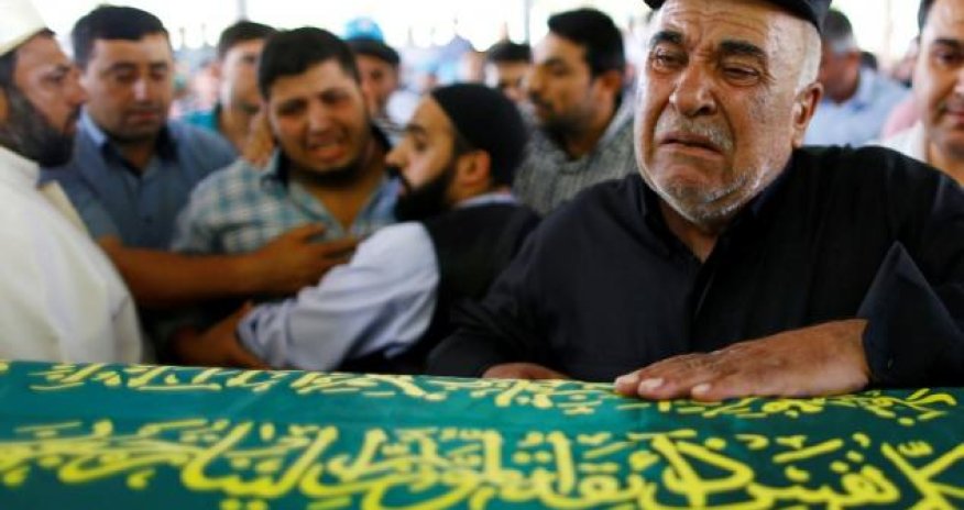 Turkey vows to cleanse IS from border after wedding attack