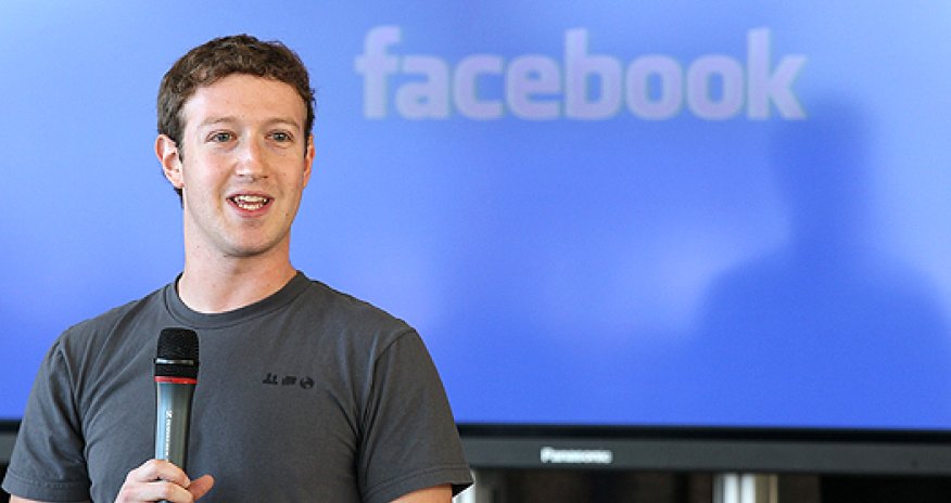 Facebook CEO says group will not become a media company