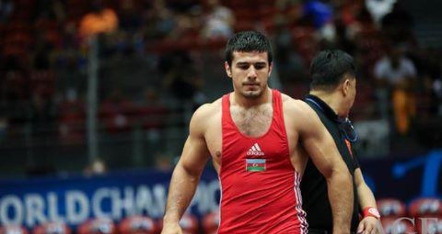 Güləşçimiz dünya çempionu oldu