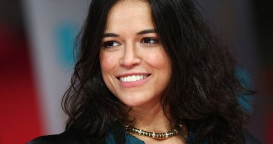 Hollywood trans roles under fire - again