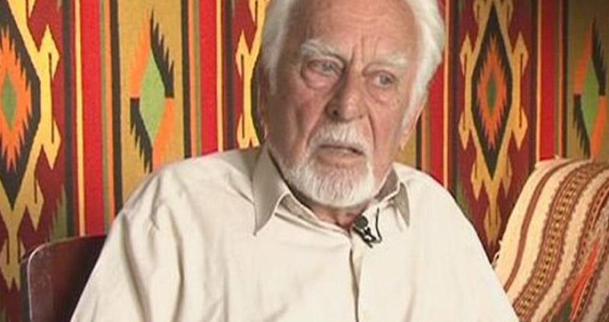 Azərbaycanda xidmət etmiş yazıçı vəfat etdi