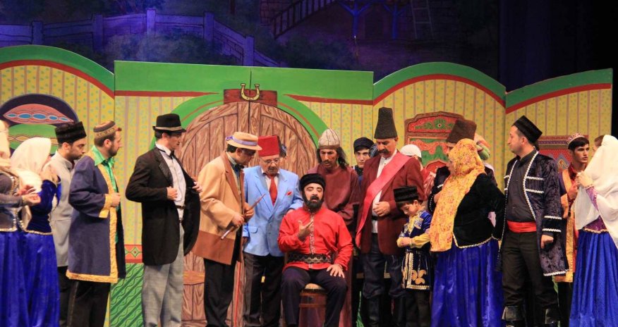 Musiqili Teatr 107-ci mövsümə “O olmasın, bu olsun”la başladı - FOTOLAR