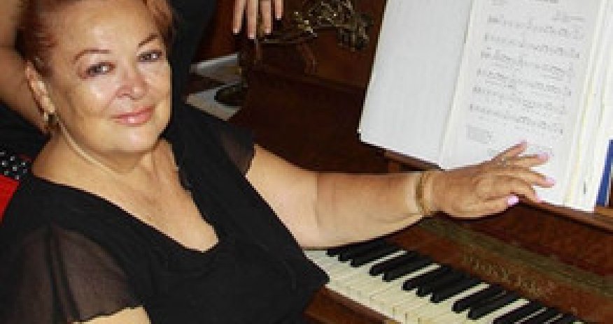 Tanınmış opera müğənnisi vəfat etdi