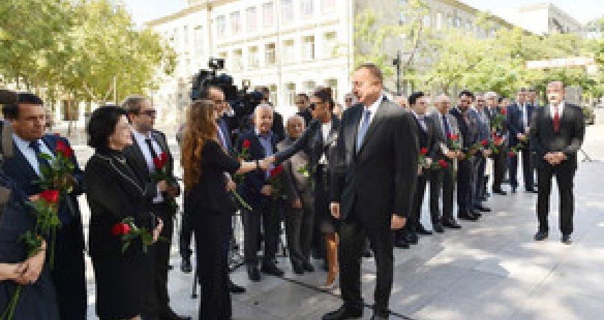 Prezident: “Rəşid Behbudov xalqına, millətinə çox bağlı insan idi”