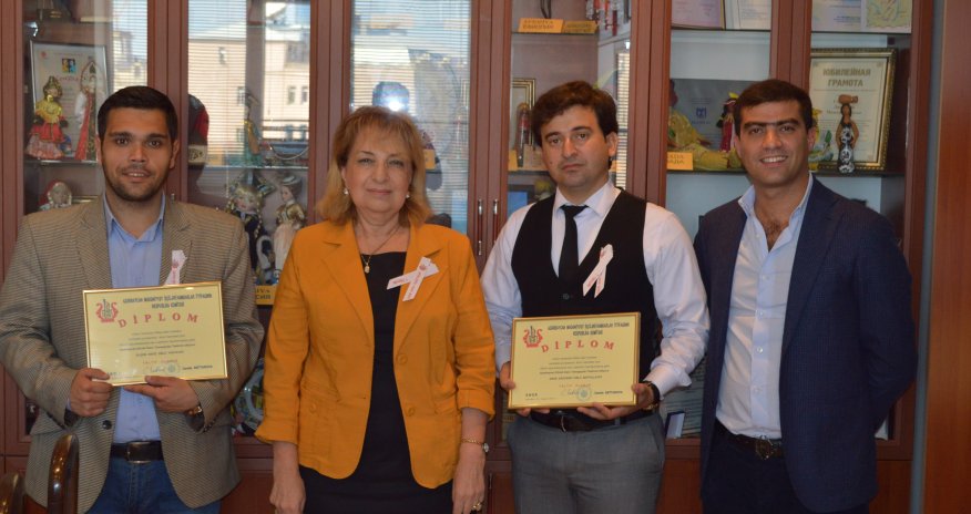 Gənc Tamaşaçılar Teatrının aktyorları mükafatlandırıldılar