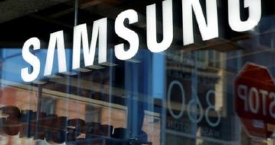Investors demand answers, new phone from Samsung after Note 7 fire fiasco