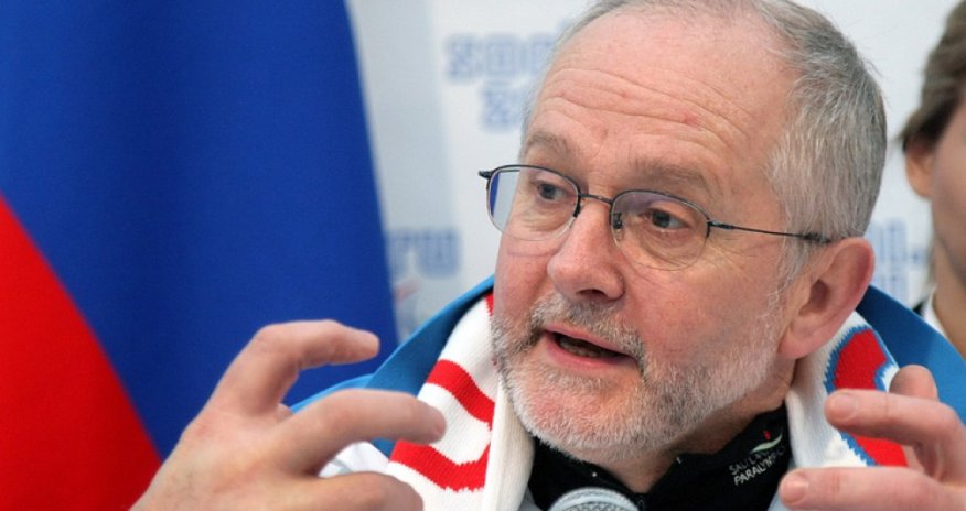 Head of the International Paralympic Committee (IPC) leaves his post