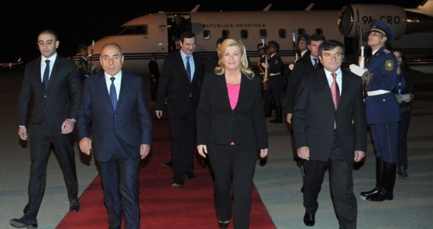 Croatian president arrives in Azerbaijan
