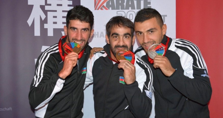 Rafael Ağayev beşqat dünya çempionu oldu