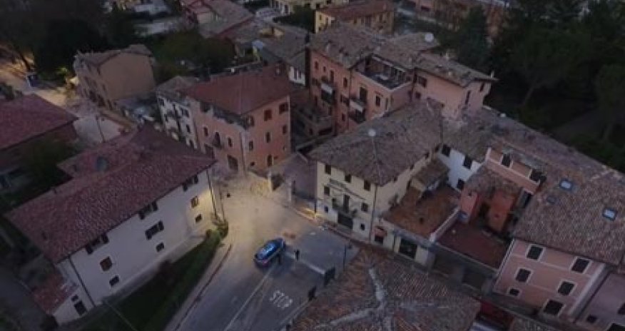 Разрушенный землетрясением город - ВИДЕО