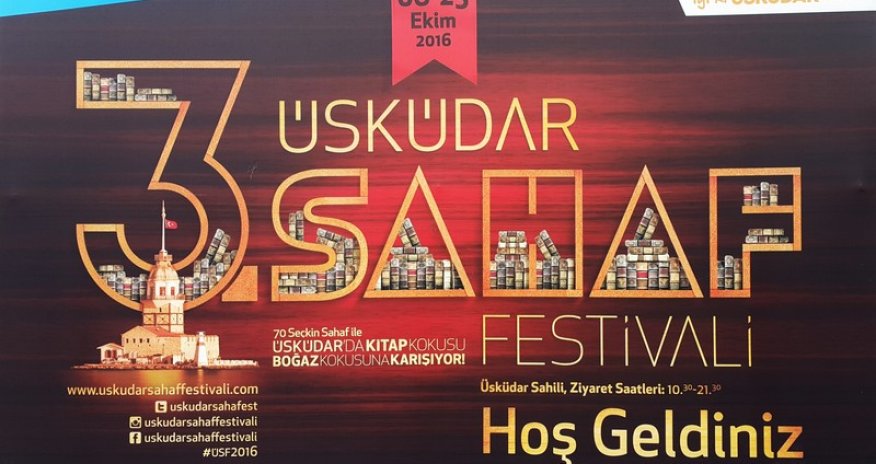 Üsküdar sahilindəki retro kitab festivalı - FOTOREPORTAJ