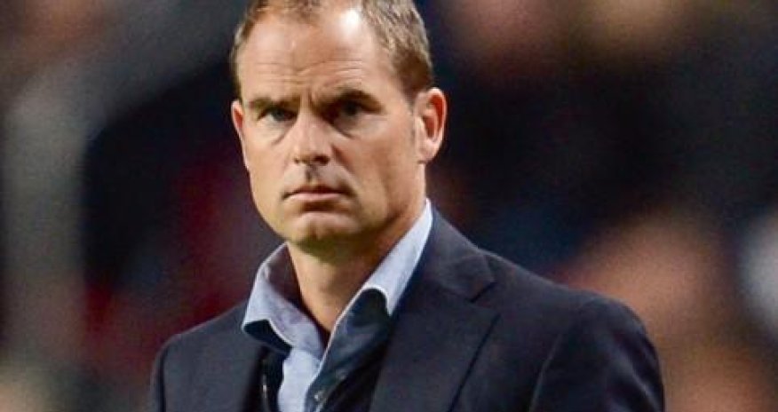 Frank de Bur qovuldu