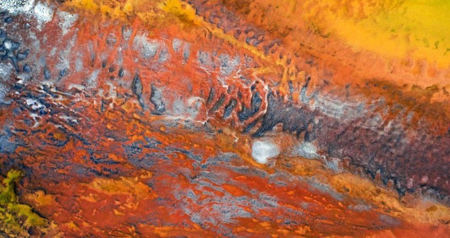 Australia's Lake Eyre from the sky