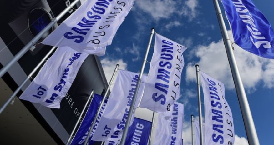 Samsung raided in political corruption probe