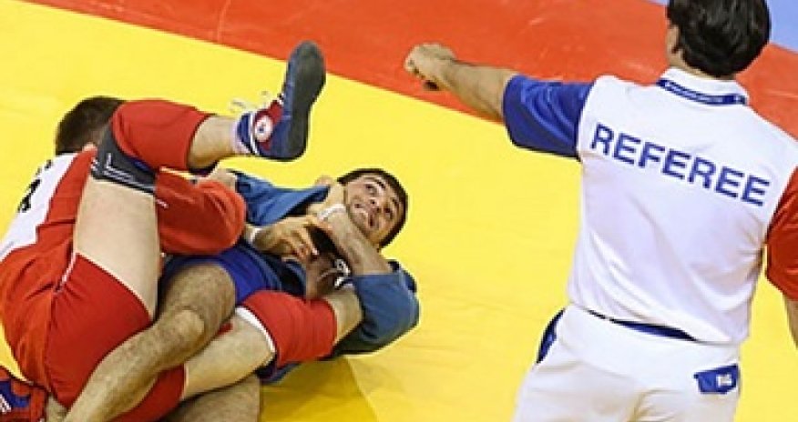 Azerbaijani sambo wrestlers vying for world medals