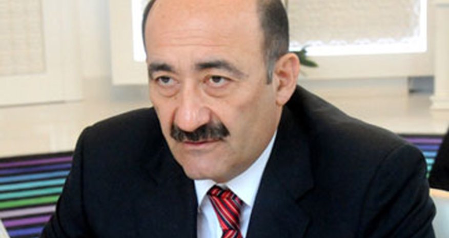 Nazir təklif etdi