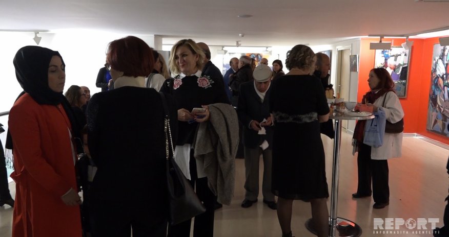 İstanbulda azərbaycanlı rəssamın fərdi sərgisi