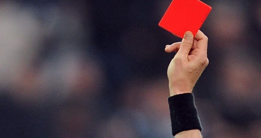 Futbolçular azarkeşlәrә qırmızı vәrәqә göstәrәcәk