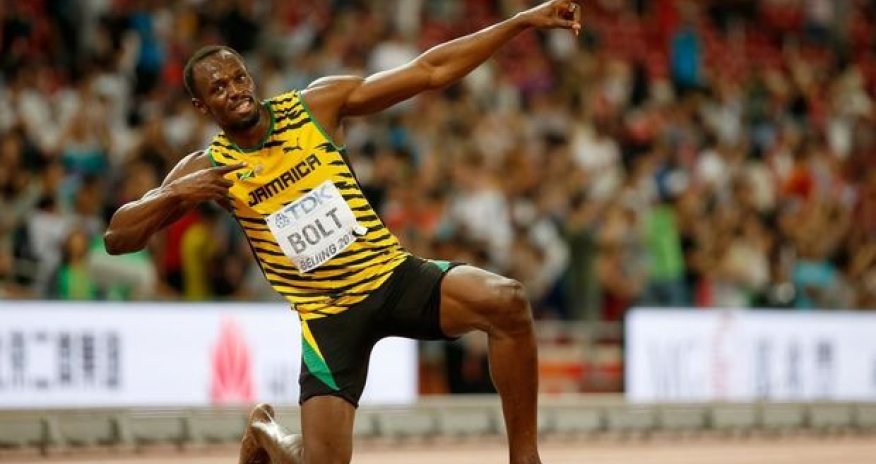 Useyn Bolt artıq futbol oynamağa başlayıb – VİDEO