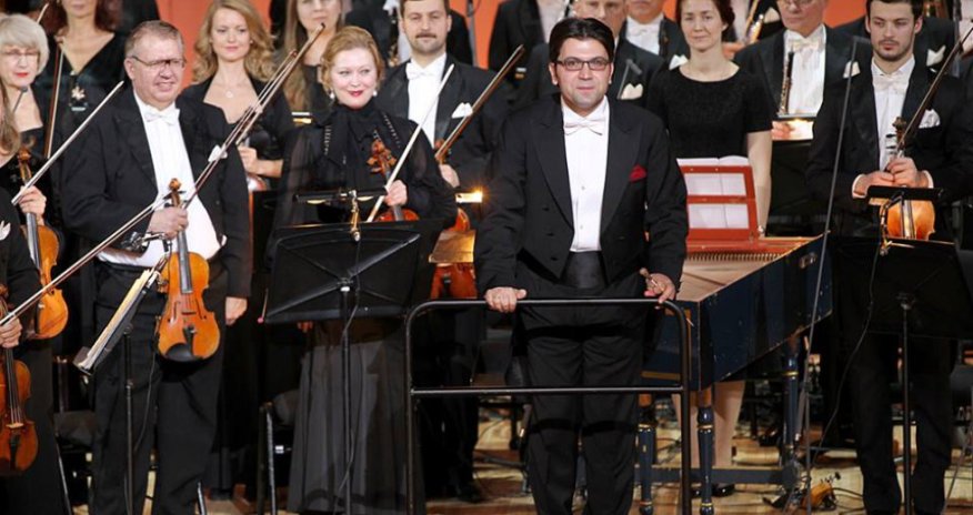 Azərbaycanlı dirijor beynəlxalq müsabiqədə musiqi rəhbəri oldu