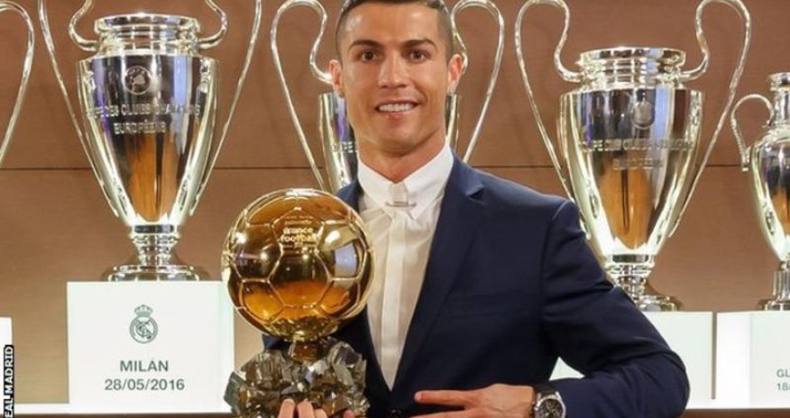  Ronaldo beats Lionel Messi to win Ballon d'Or 2016