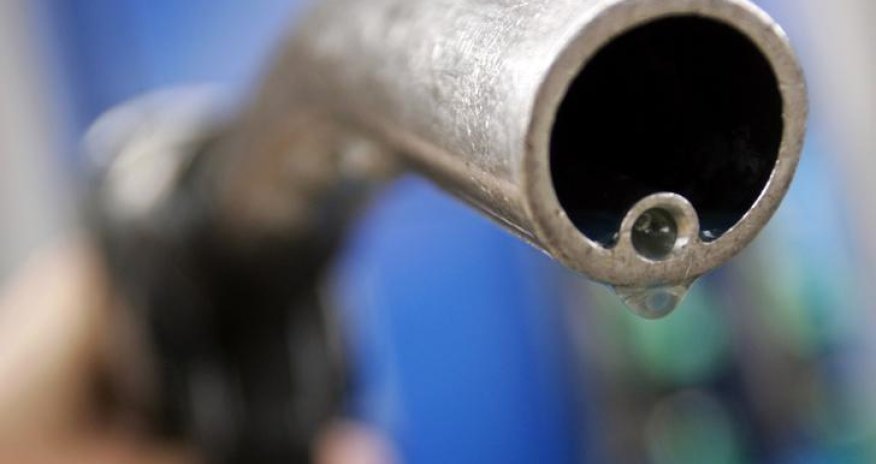 Oil prices stable, supported as output cuts hit market