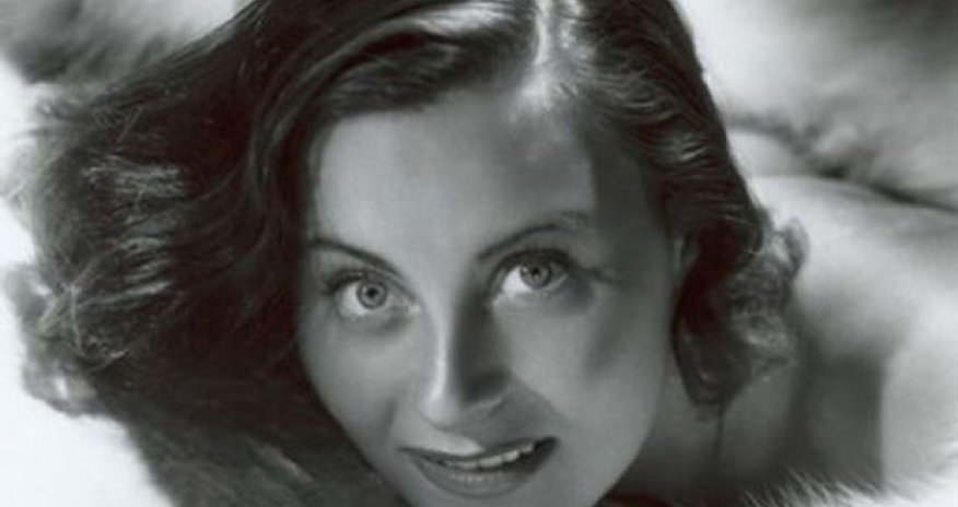 Məşhur aktrisa dünyasını dəyişdi