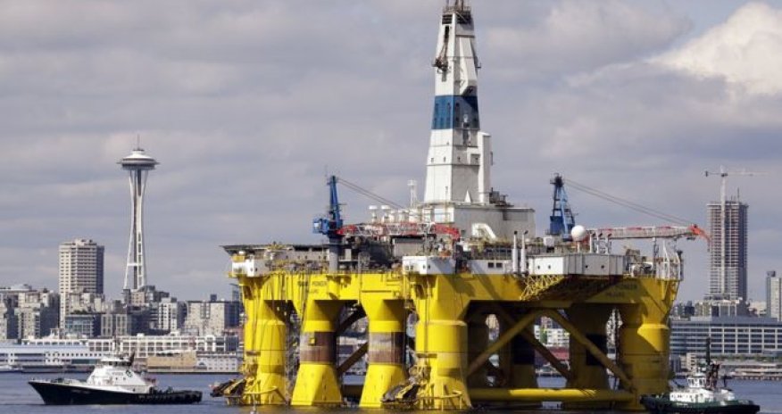 Obama bans oil drilling 'permanently' in millions of acres of ocean