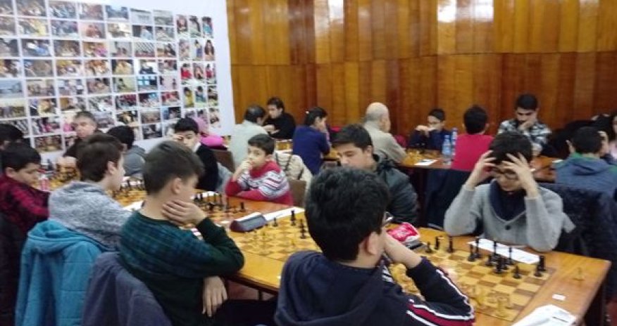 Bakıda birinci şahmat turniri başladı – FOTO