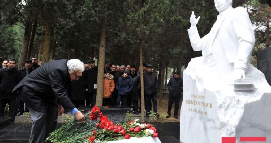 Zəlimxan Yaqubun məzarüstü abidəsinin açılışı olub - FOTOLAR