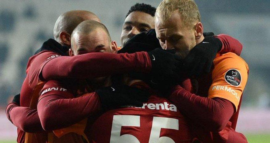 “Başakşehir” evdə, “Qalatasaray” səfərdə sevindi