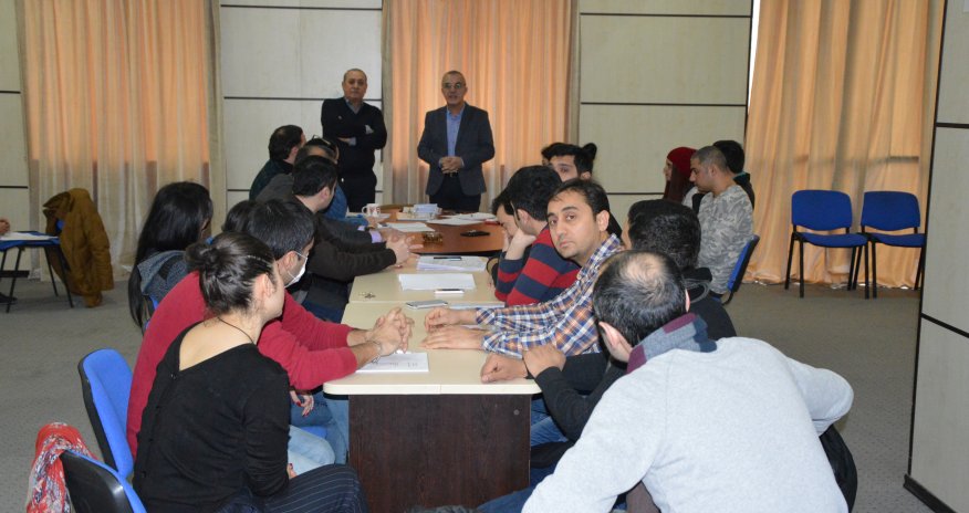 “Yarımçıq qalmış...” Gənc Tamaşaçılar Teatrının səhnəsində