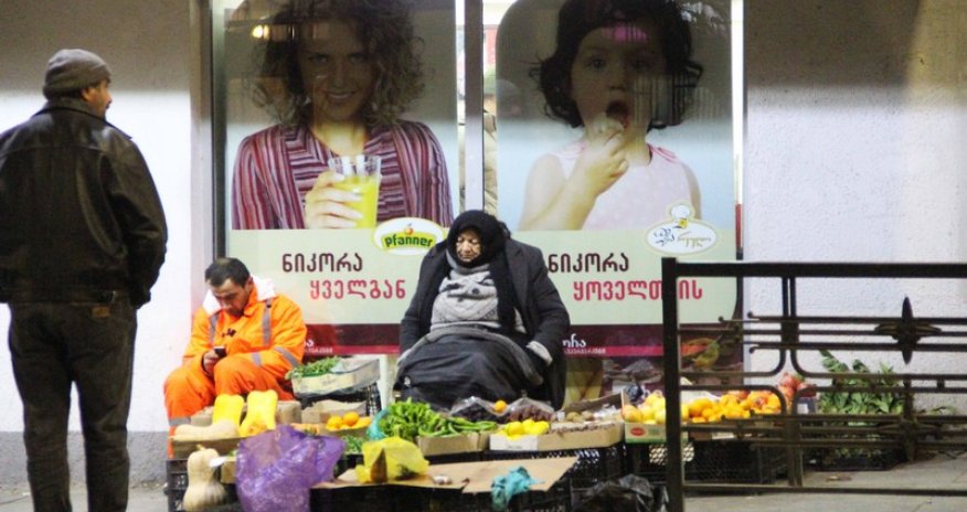 Блошиный рынок в Тбилиси - ФОТО