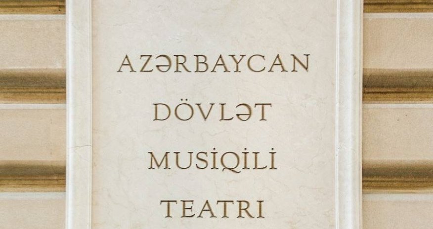 Musiqili Teatrın kollektivi Təbrizdən qayıtdı