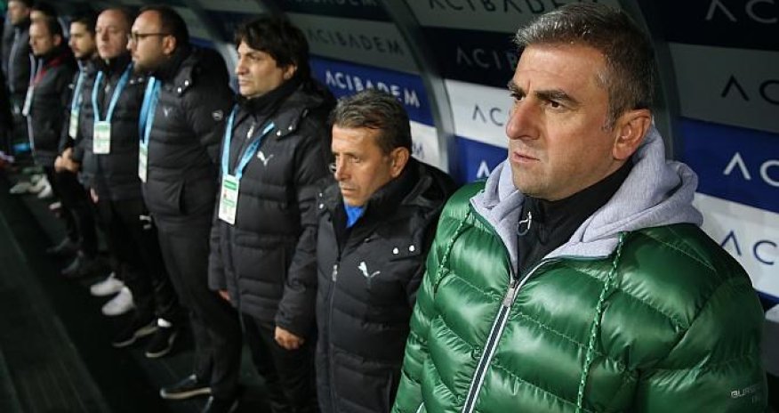 Dəniz Yılmaz baş məşqçisiz qaldı